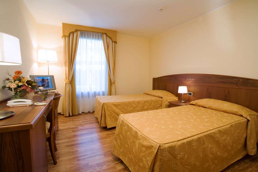 Porcia Hotel Purlilium חדר תמונה
